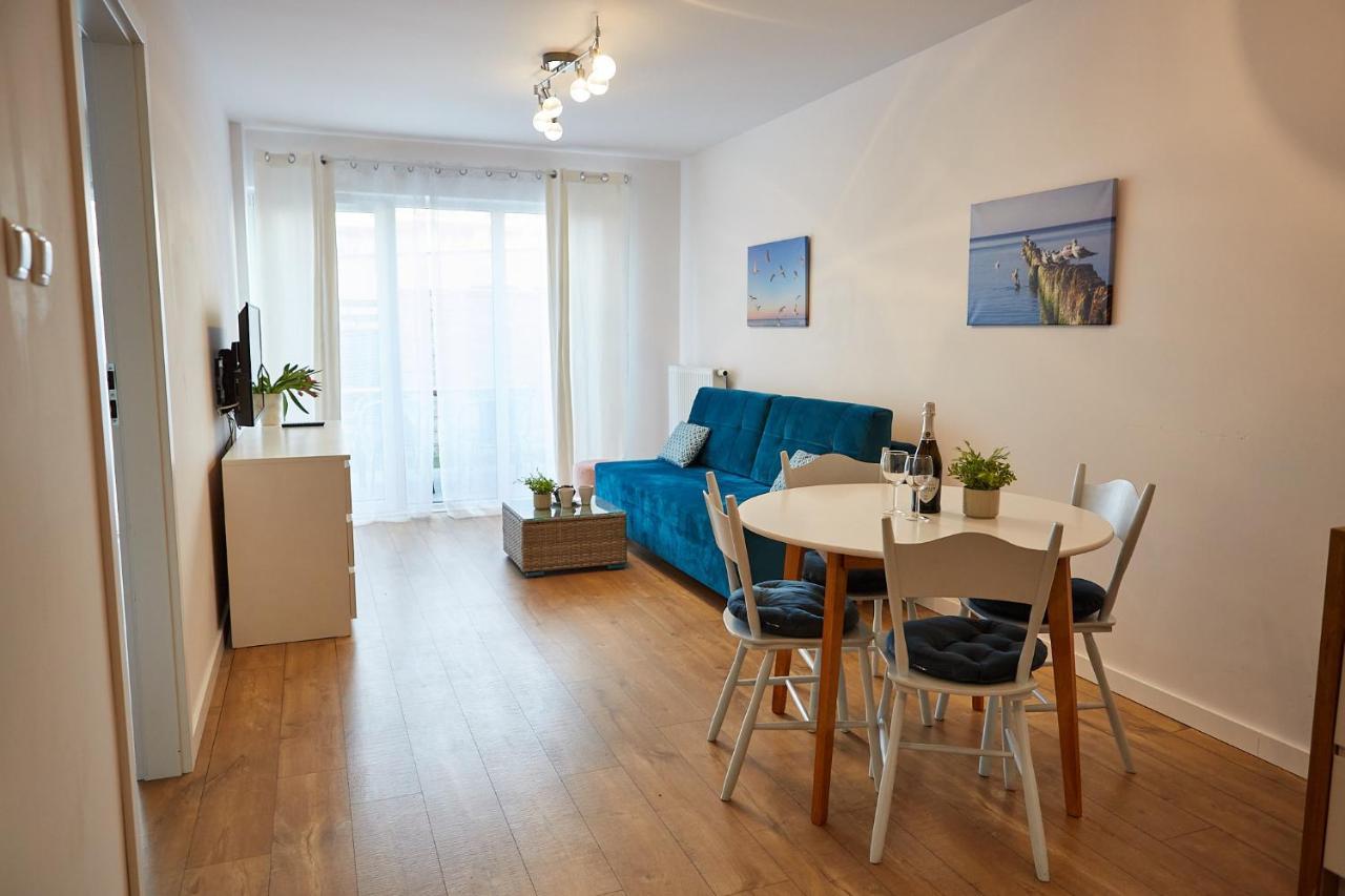 Apartamentyprzymorzu Baltycki Z Miejscem Postojowym I Ogrodkiem Kołobrzeg Extérieur photo