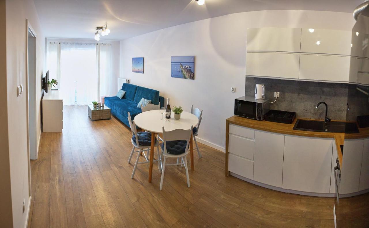 Apartamentyprzymorzu Baltycki Z Miejscem Postojowym I Ogrodkiem Kołobrzeg Extérieur photo