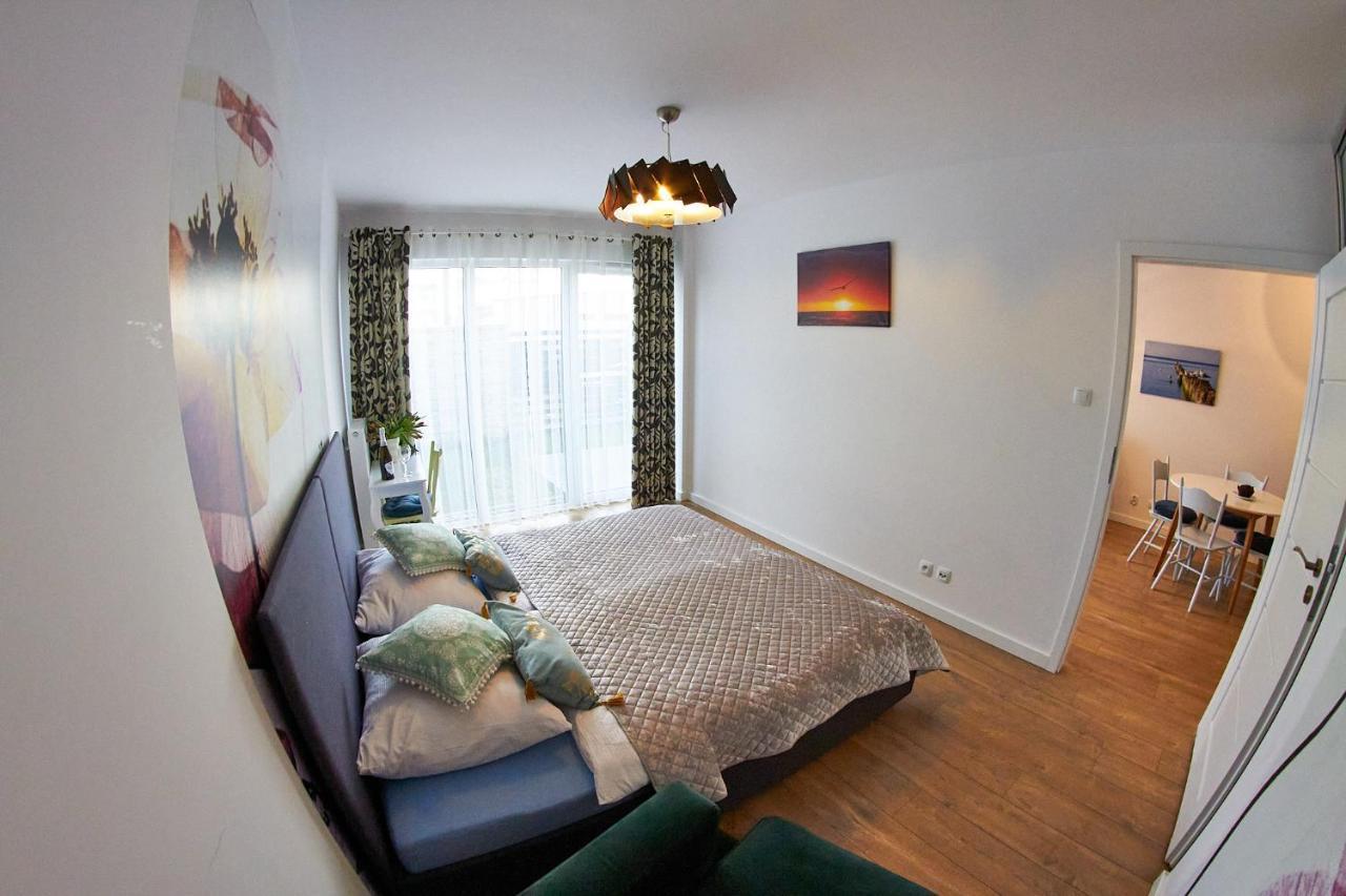 Apartamentyprzymorzu Baltycki Z Miejscem Postojowym I Ogrodkiem Kołobrzeg Extérieur photo