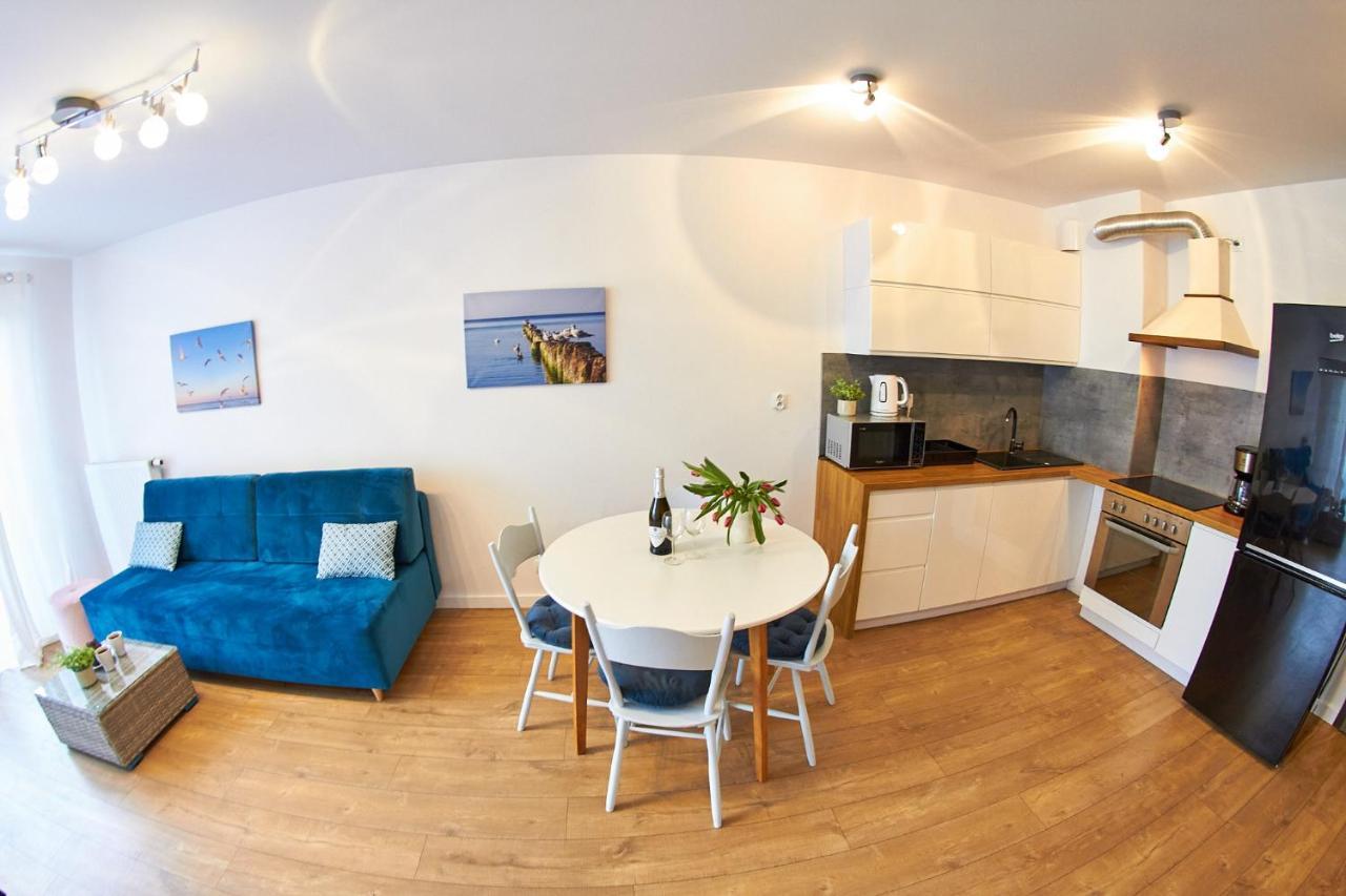 Apartamentyprzymorzu Baltycki Z Miejscem Postojowym I Ogrodkiem Kołobrzeg Extérieur photo